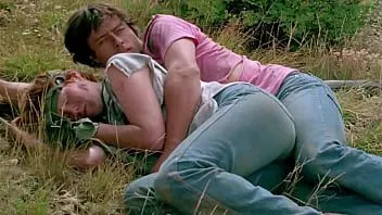 Redare Nu mergeți în pădure legendado (1981)