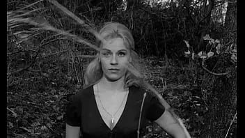 Reproducir El vampiro y la bailarina legendaria (1960)