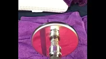 চালান Touchmytushy কিছু বড় dildos এবং lube প্রচুর সঙ্গে একটি ভাল গাধা যৌনসঙ্গম চেয়েছিলেন.