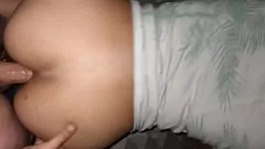 चलाएँ हॉट मिल्फ इवोनेचिली के साथ डीप एनल क्रीमपाइ - स्टीमी डायलॉग्स और परफेक्ट बट