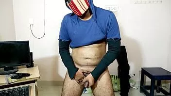 চালান একটানা হ্যান্ডজব এবং পর্ন দেখা