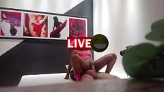 Jouer Gangbang anal et cul rempli de sperme d'une ado chaude