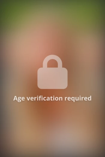 अभिनेता Crystal Crown