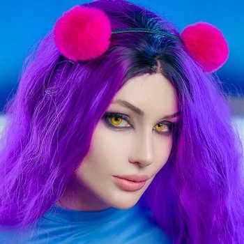 Gwiazda porno Amber Hallibell